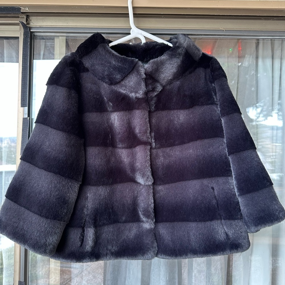 Black Love Token Faux Fur Coat Size L